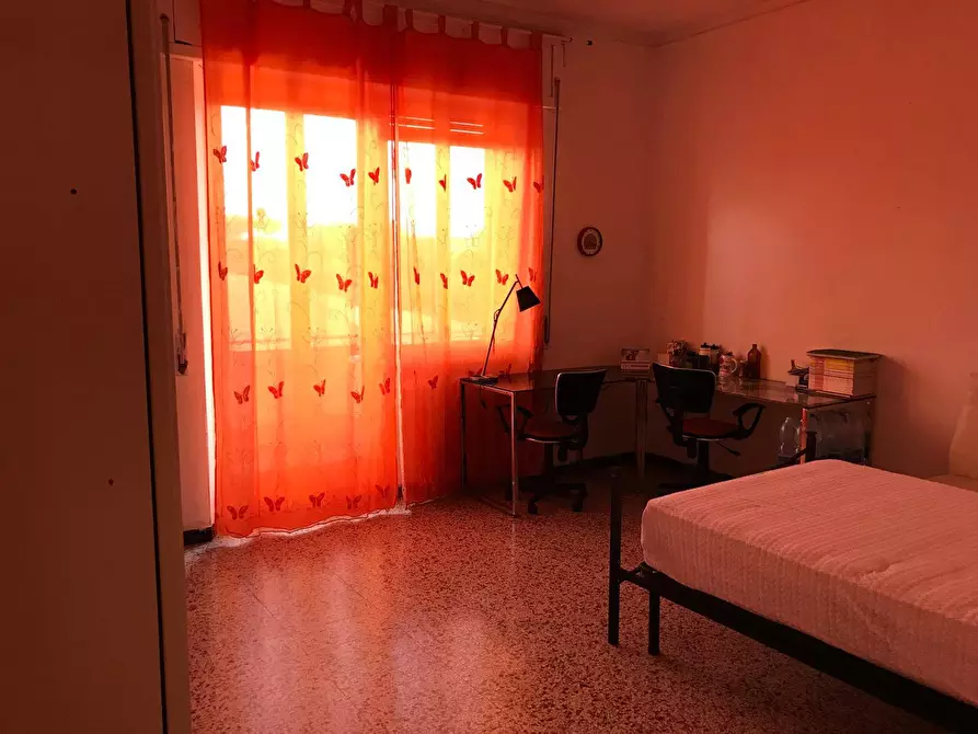 Immagine 17 di Appartamento in vendita  in via duccio di boninsegna a Siena