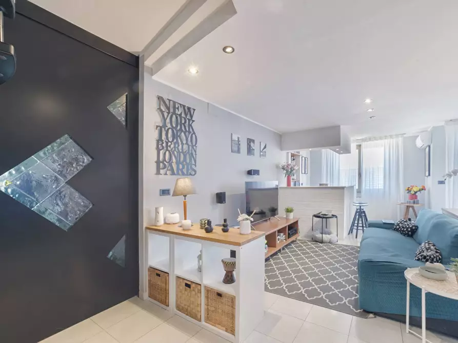 Immagine 8 di Casa indipendente in vendita  in C.DA SAN SILVESTRO 49 a Silvi