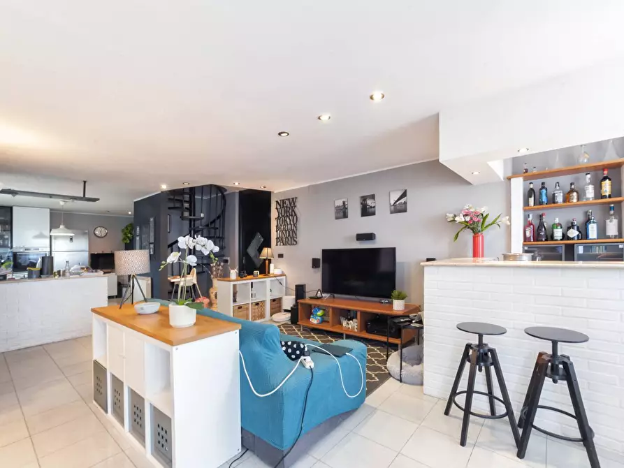 Immagine 11 di Casa indipendente in vendita  in C.DA SAN SILVESTRO 49 a Silvi