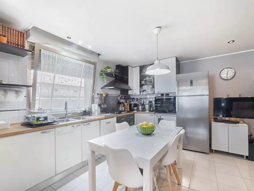 Immagine 15 di Casa indipendente in vendita  in C.DA SAN SILVESTRO 49 a Silvi