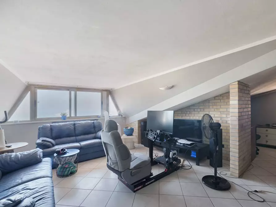 Immagine 29 di Casa indipendente in vendita  in C.DA SAN SILVESTRO 49 a Silvi