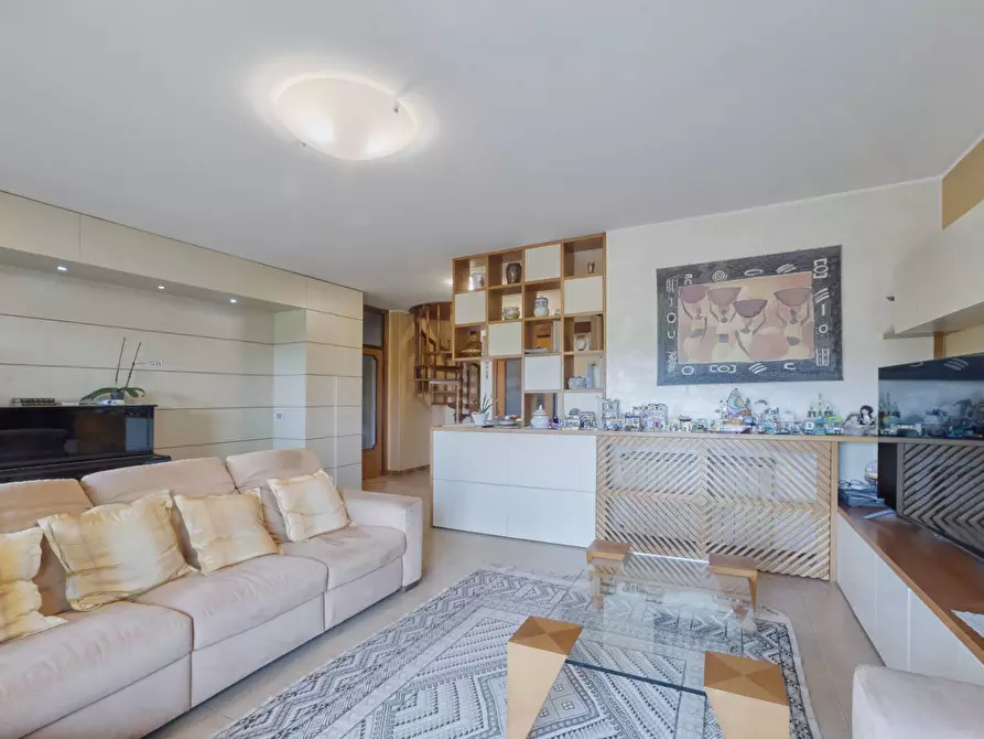 Immagine 50 di Casa indipendente in vendita  in C.DA SAN SILVESTRO 49 a Silvi