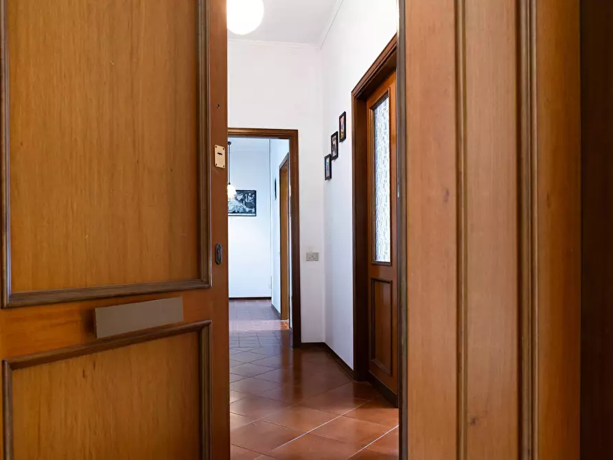 Immagine 2 di Appartamento in vendita  in via val D'Aosta 28 a Monteriggioni