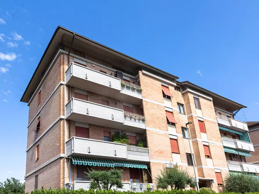 Immagine 35 di Appartamento in vendita  in via val D'Aosta 28 a Monteriggioni