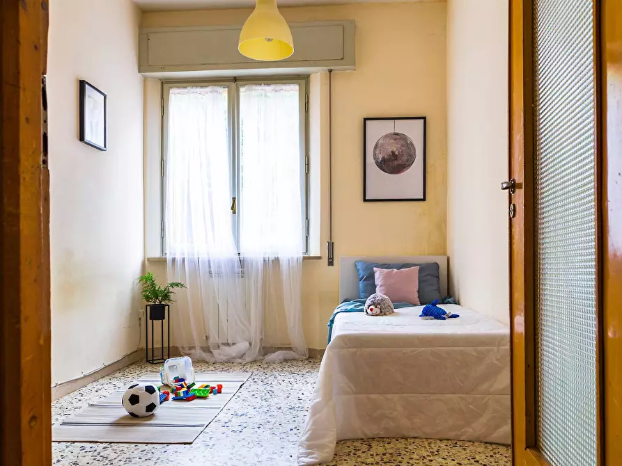 Immagine 18 di Appartamento in vendita  in VIA MARTIRI DI SCALVAIA 5 a Siena