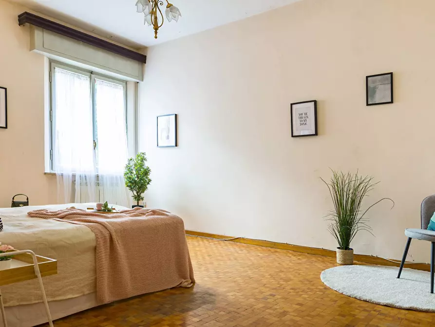 Immagine 25 di Appartamento in vendita  in VIA MARTIRI DI SCALVAIA 5 a Siena