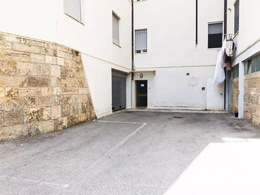 Immagine 27 di Appartamento in vendita  in VIA MARTIRI DI SCALVAIA 5 a Siena