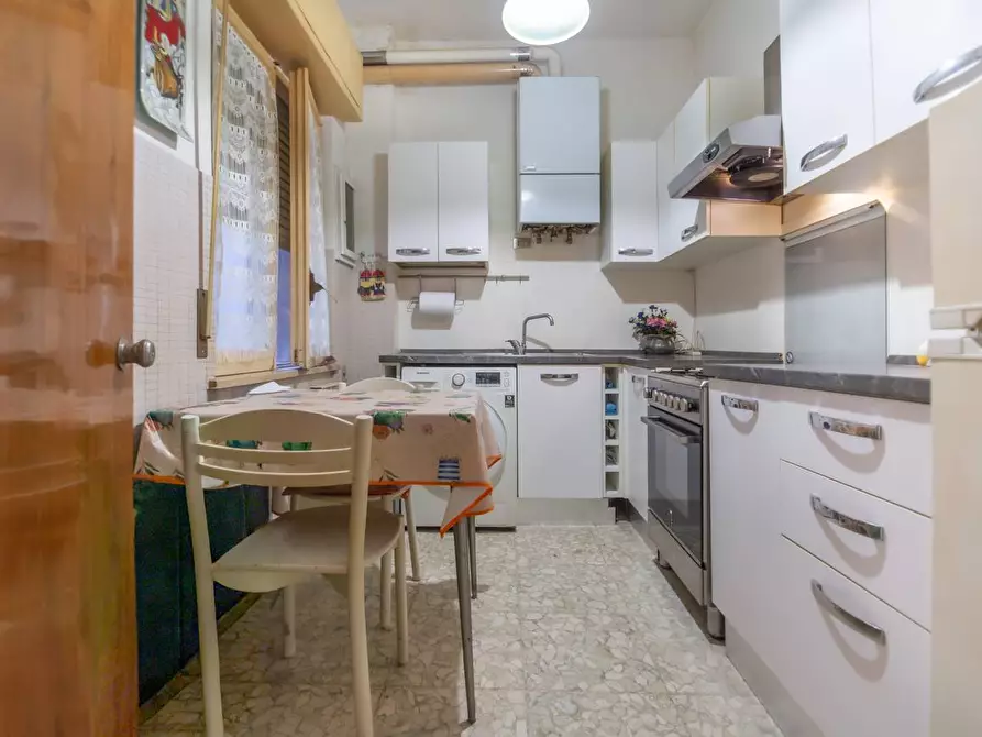 Immagine 7 di Appartamento in vendita  in Via Nicola Fabrizi 171 a Pescara