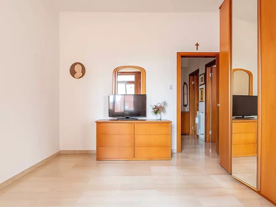 Immagine 4 di Appartamento in vendita  in Via Nicola Fabrizi 171 a Pescara