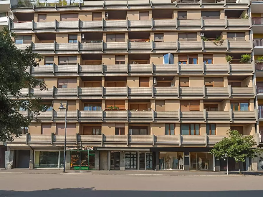 Immagine 25 di Appartamento in vendita  in Via Nicola Fabrizi 171 a Pescara