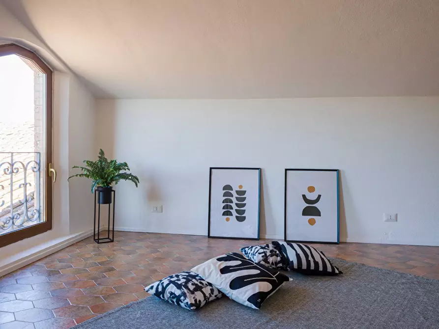 Immagine 34 di Villetta a schiera in vendita  in via liguria 19 a Siena