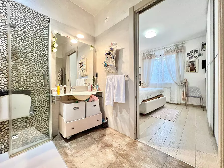 Immagine 31 di Appartamento in vendita  in via guido rossa 25 a Castelnuovo Berardenga