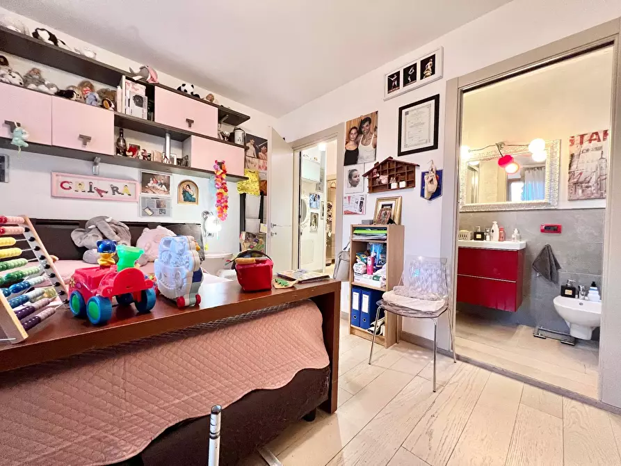 Immagine 37 di Appartamento in vendita  in via guido rossa 25 a Castelnuovo Berardenga