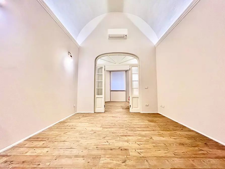 Immagine 2 di Appartamento in vendita  in via del porrione 74 a Siena