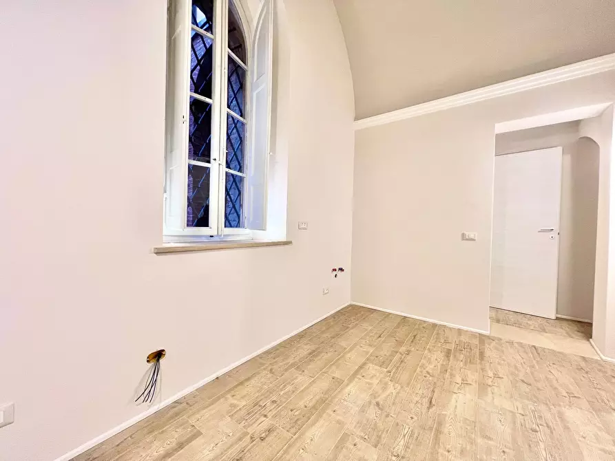 Immagine 11 di Appartamento in vendita  in via del porrione 74 a Siena