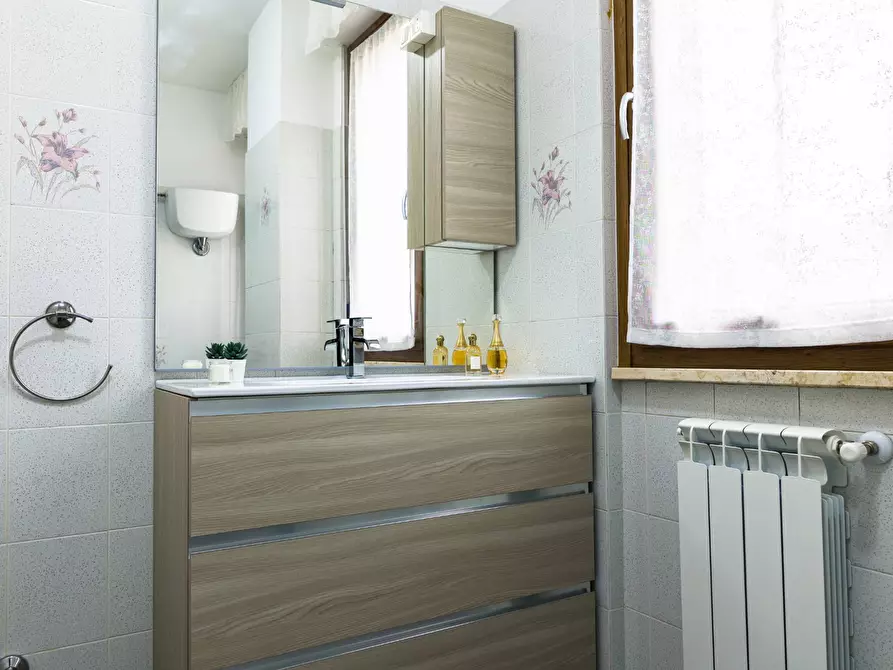 Immagine 25 di Appartamento in vendita  in via Vittorio Alfieri 26 a Castelnuovo Berardenga