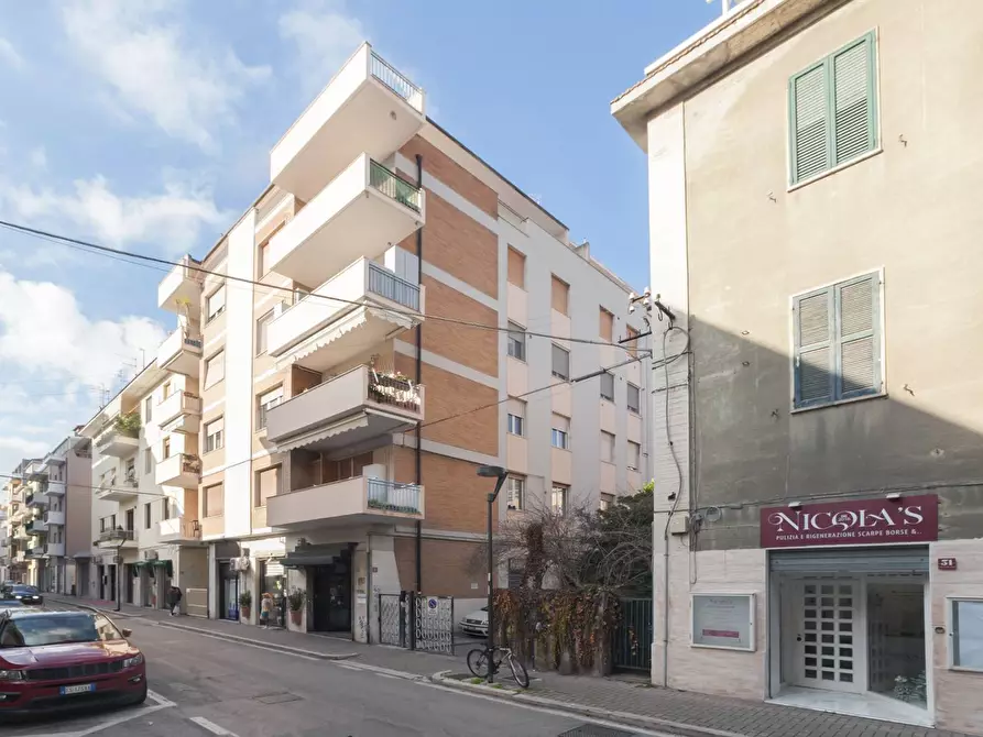 Immagine 30 di Appartamento in vendita  in VIA PALERMO 49 a Pescara