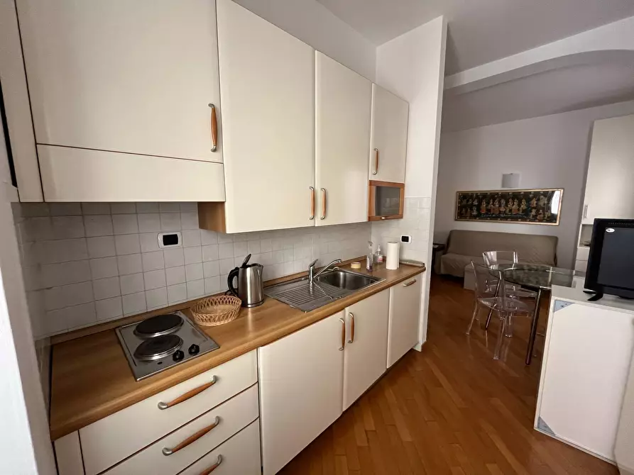 Immagine 2 di Appartamento in affitto  in borgo santi apostoli 4 a Firenze