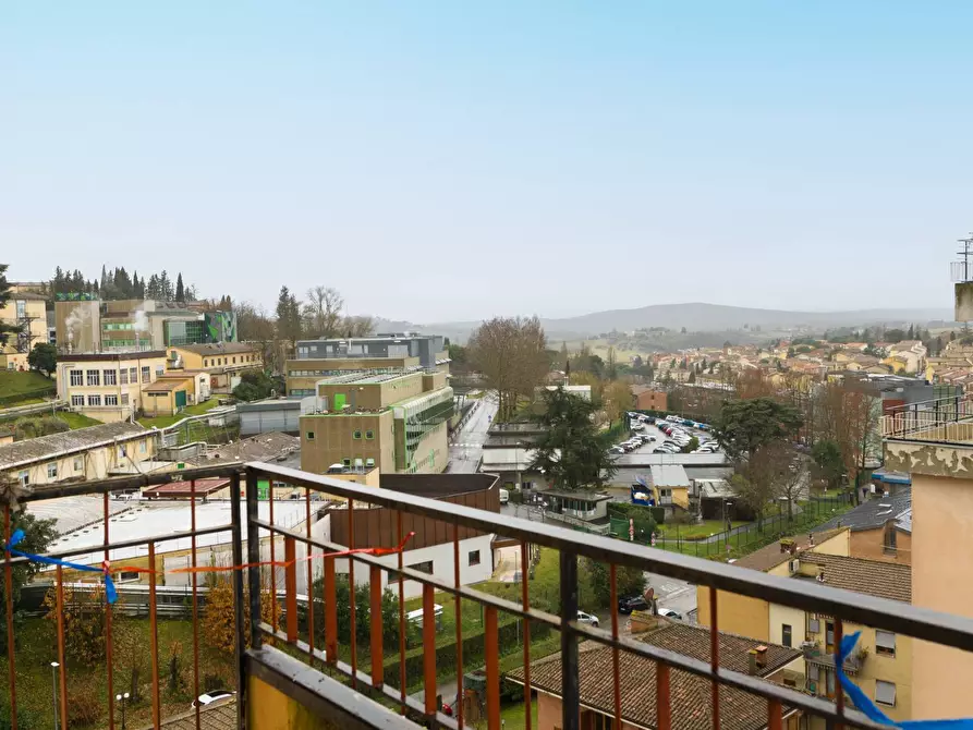 Immagine 14 di Appartamento in vendita  in via quinto settano 27 a Siena