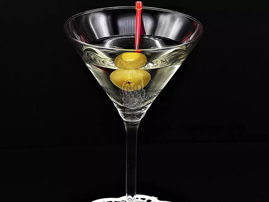 Immagine 10 di Attività commerciale in vendita  in Piazza Pietro Leopoldo 1 a Firenze