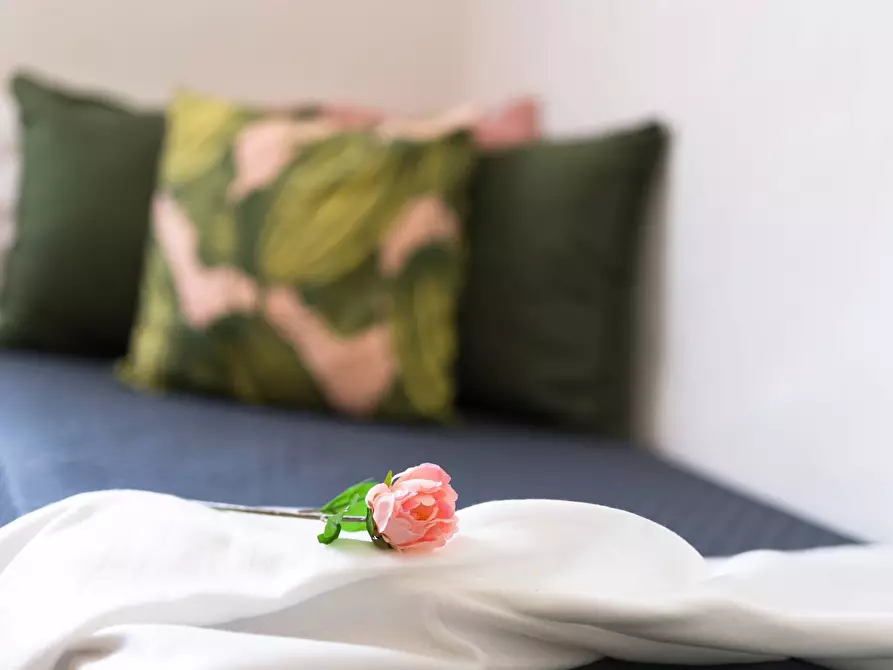 Immagine 18 di Appartamento in vendita  in via principale 204 a Siena