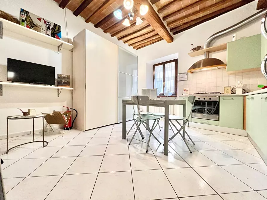 Immagine 1 di Appartamento in vendita  in via giuseppe garibaldi 24 a Colle Di Val D'elsa