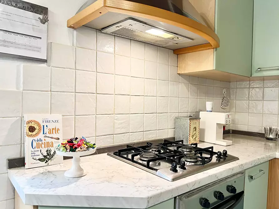 Immagine 10 di Appartamento in vendita  in via giuseppe garibaldi 24 a Colle Di Val D'elsa