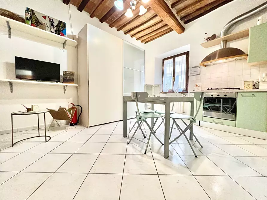 Immagine 9 di Appartamento in vendita  in via giuseppe garibaldi 24 a Colle Di Val D'elsa