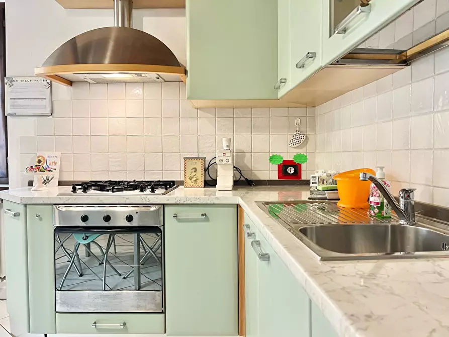 Immagine 14 di Appartamento in vendita  in via giuseppe garibaldi 24 a Colle Di Val D'elsa