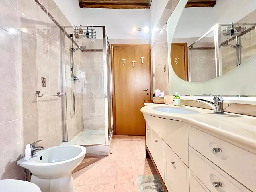 Immagine 21 di Appartamento in vendita  in via giuseppe garibaldi 24 a Colle Di Val D'elsa