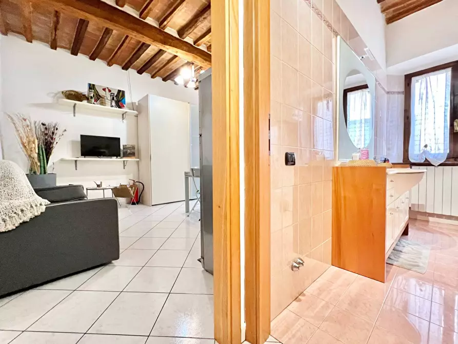 Immagine 17 di Appartamento in vendita  in via giuseppe garibaldi 24 a Colle Di Val D'elsa