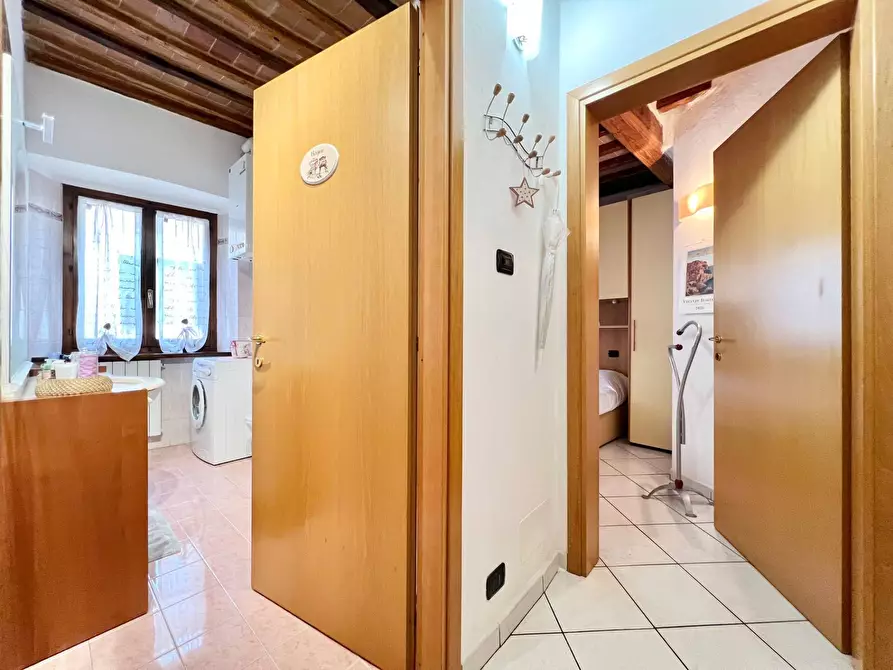 Immagine 22 di Appartamento in vendita  in via giuseppe garibaldi 24 a Colle Di Val D'elsa