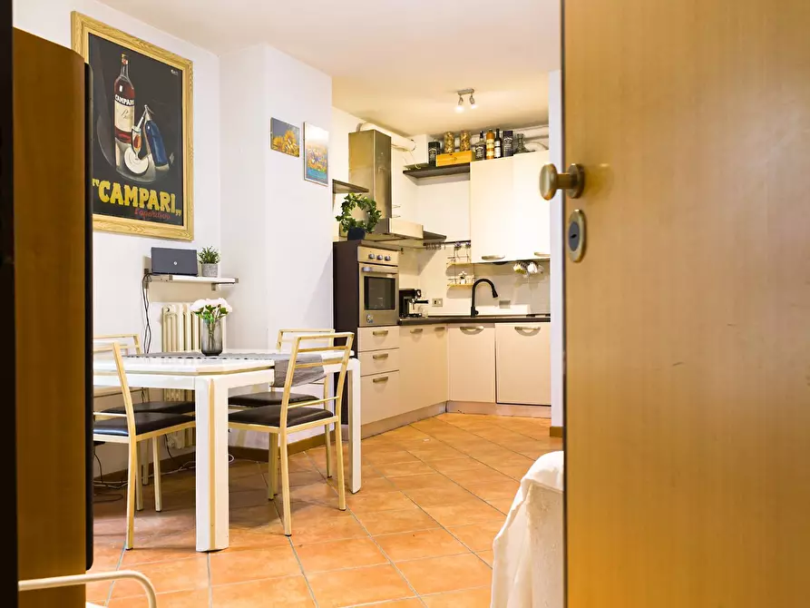 Immagine 2 di Appartamento in vendita  in Via Treves Frilli 3 a Poggibonsi