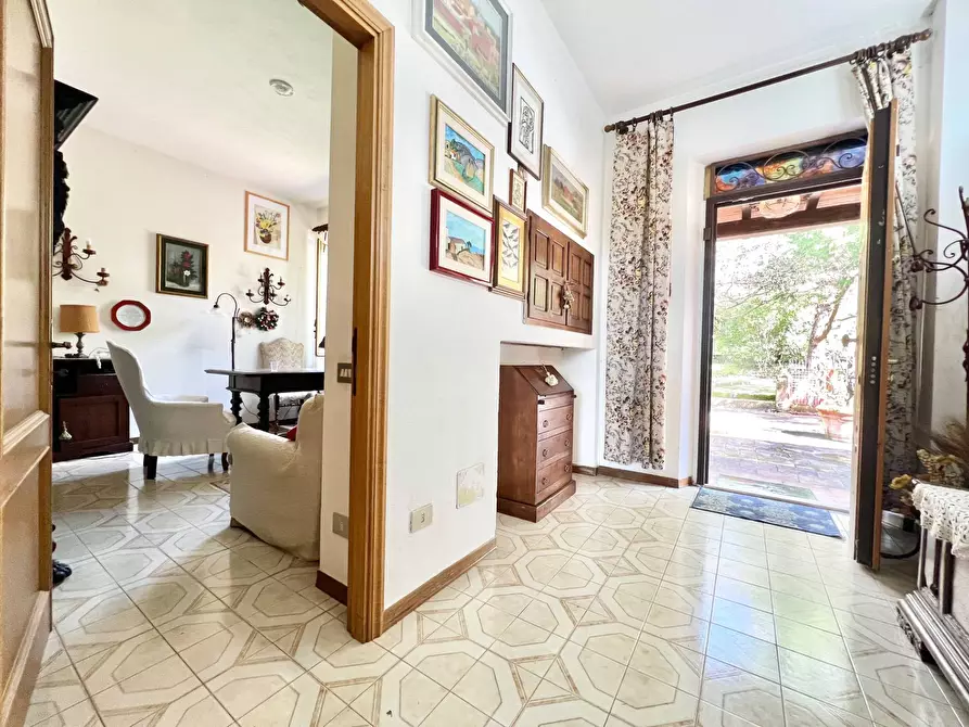 Immagine 33 di Appartamento in vendita  in strada di mocenni a Castelnuovo Berardenga