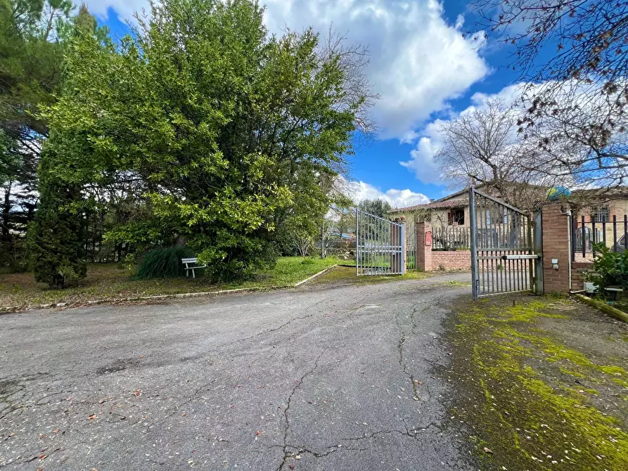 Immagine 58 di Appartamento in vendita  in strada di mocenni a Castelnuovo Berardenga