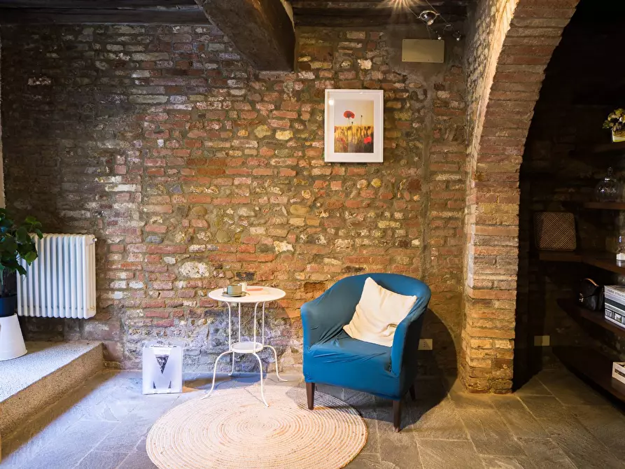 Immagine 5 di Casa indipendente in vendita  in vicolo del sambuco 16 a Siena