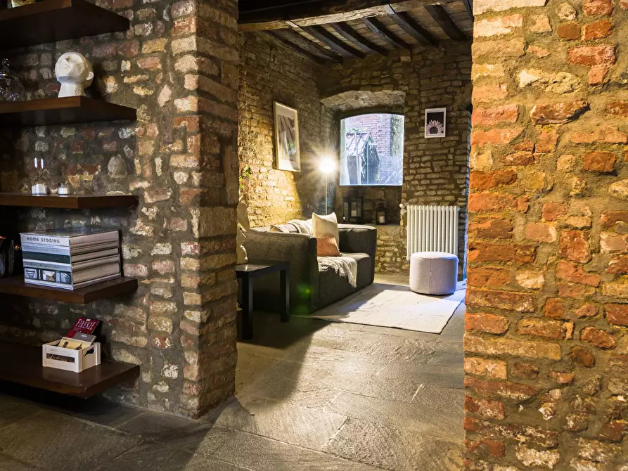 Immagine 7 di Casa indipendente in vendita  in vicolo del sambuco 16 a Siena