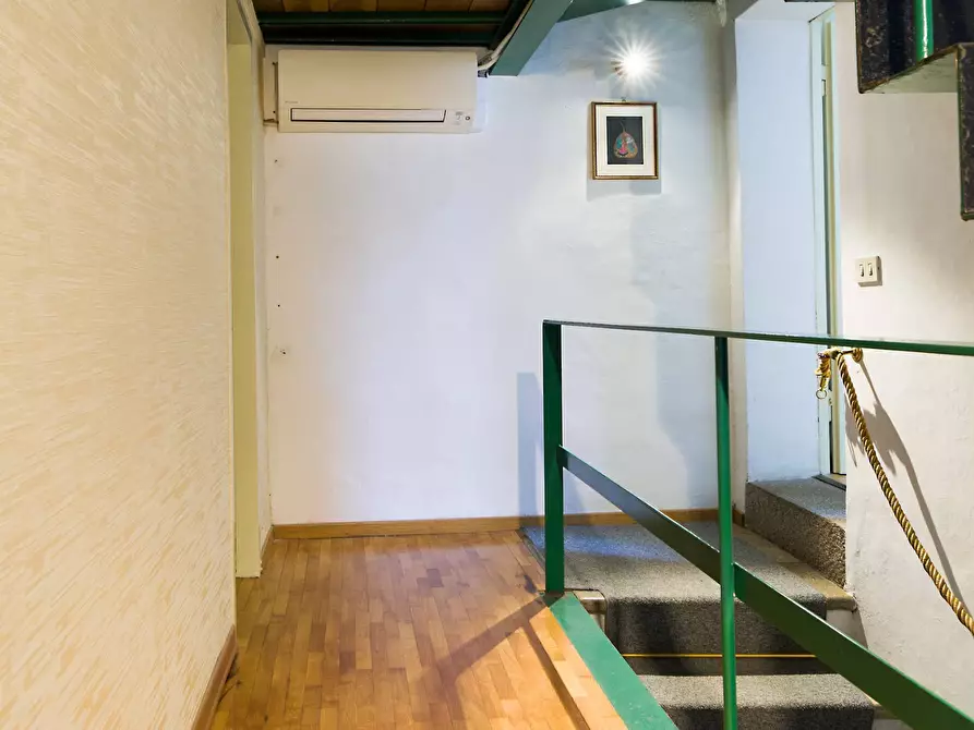 Immagine 40 di Casa indipendente in vendita  in vicolo del sambuco 16 a Siena