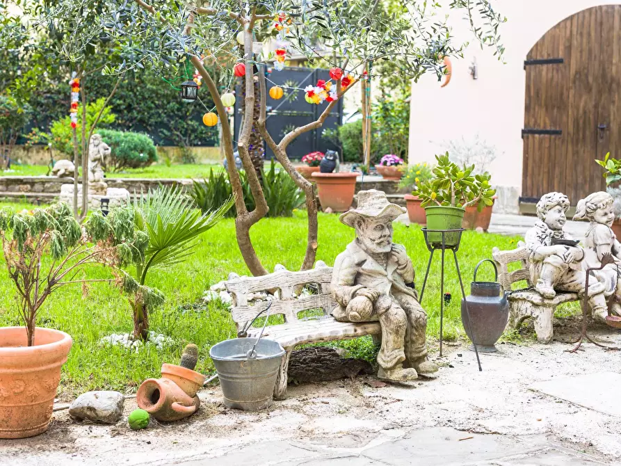 Immagine 65 di Villa in vendita  in Via Del Palazzo Dei Diavoli 67 a Firenze