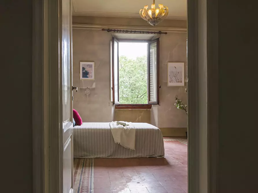 Immagine 19 di Appartamento in vendita  in viale redi 1 a Firenze