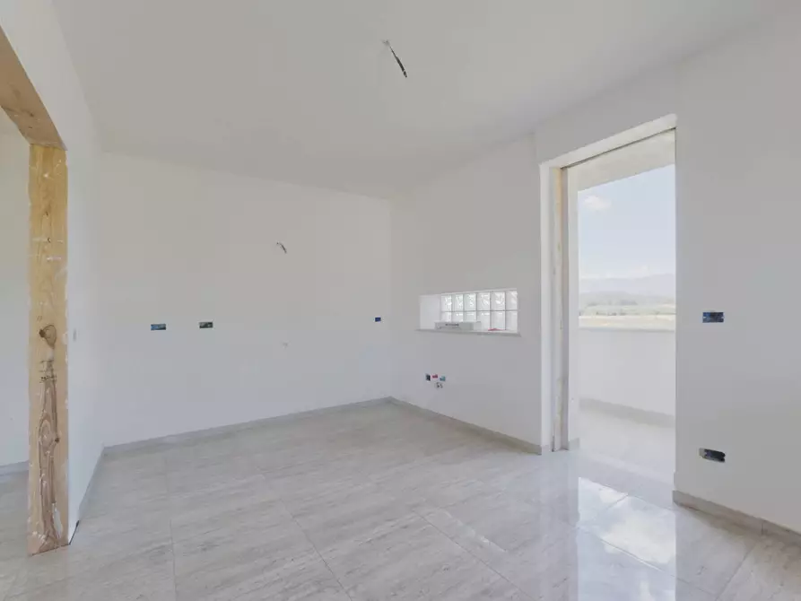 Immagine 21 di Villa in vendita  in VIA SIBILLA ALERAMO SN a Brittoli