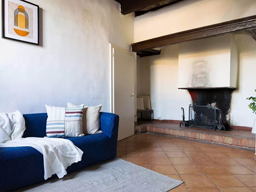Immagine 3 di Appartamento in vendita  in via costa di casastrada 138 a Castelnuovo Berardenga