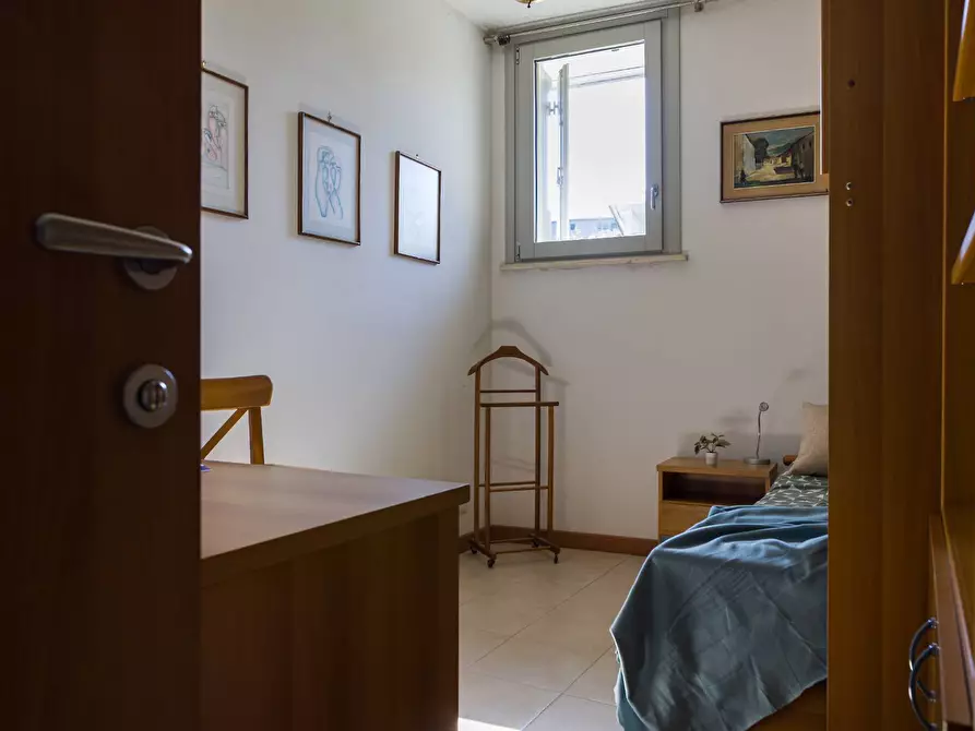 Immagine 17 di Appartamento in vendita  in via fantastici 11 a Siena