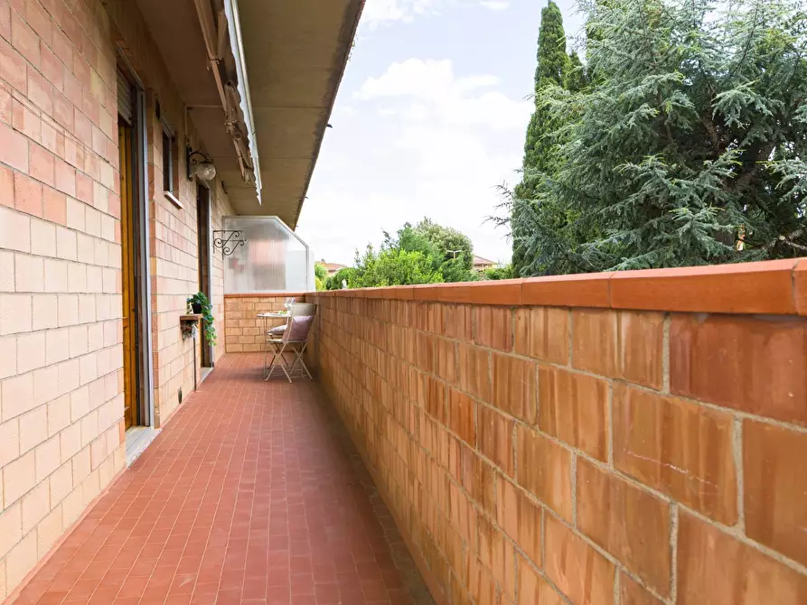 Immagine 36 di Appartamento in vendita  in Via Poggio Perini 3 a Sovicille