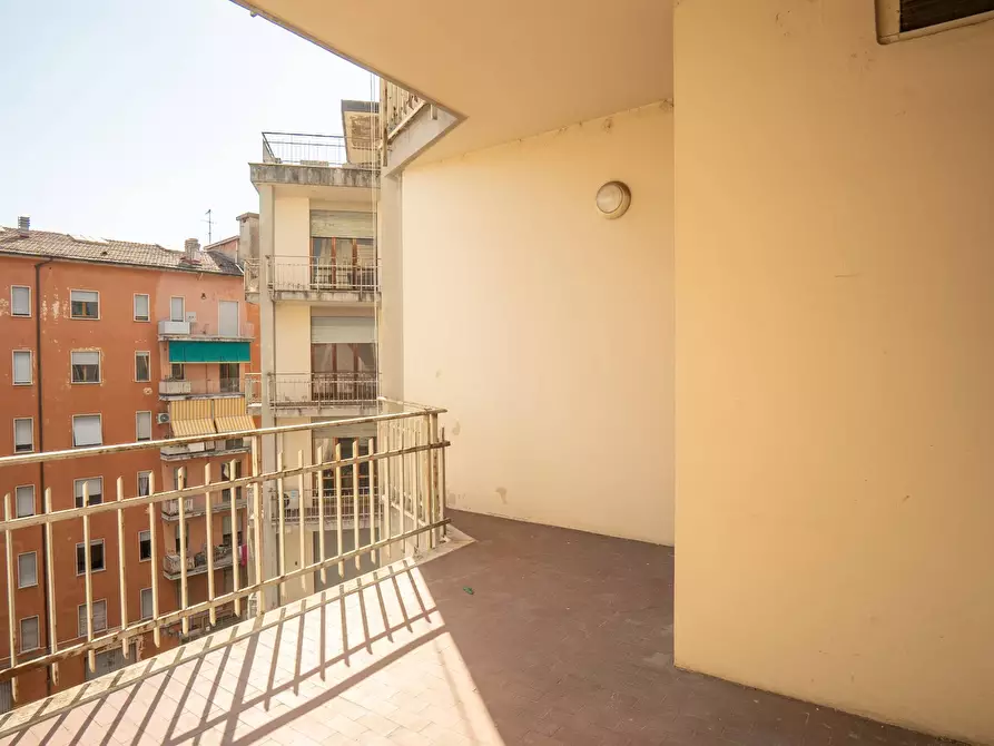 Immagine 44 di Appartamento in vendita  in viale vittorio veneto 80 a Prato