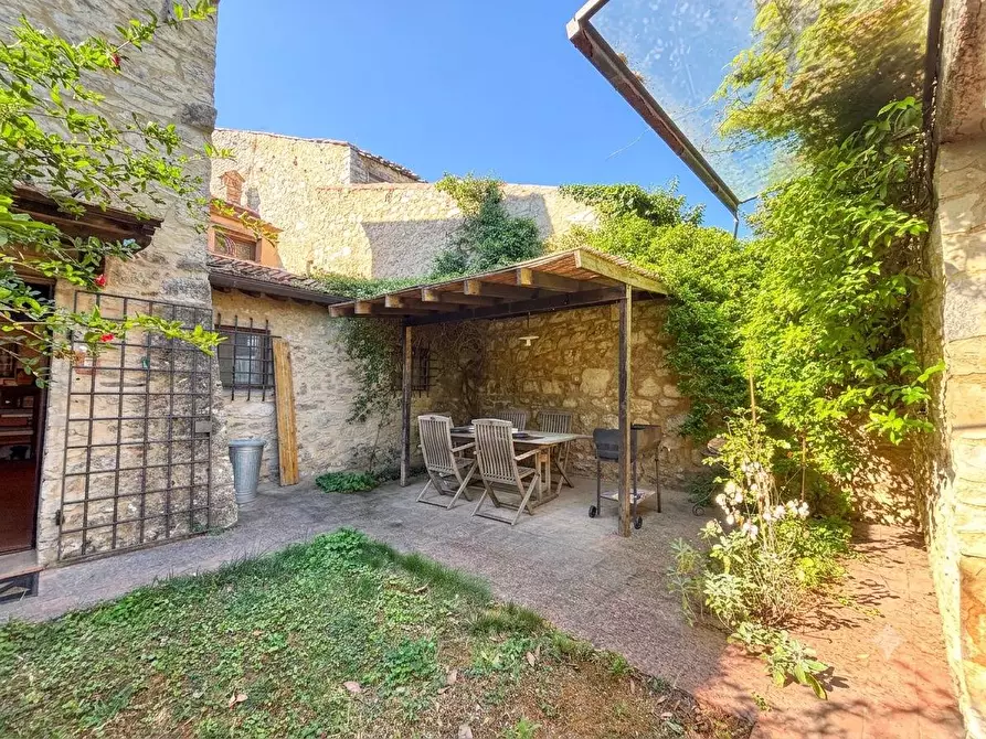 Immagine 6 di Appartamento in vendita  in Località Galenda 16 a Gaiole In Chianti