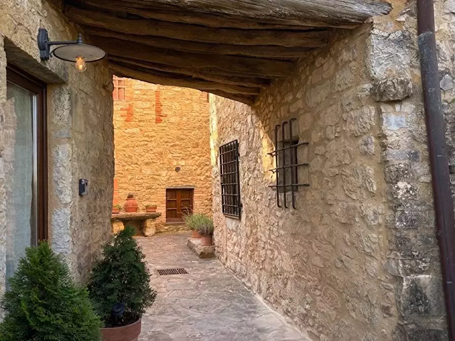 Immagine 3 di Appartamento in vendita  in Località Galenda 16 a Gaiole In Chianti
