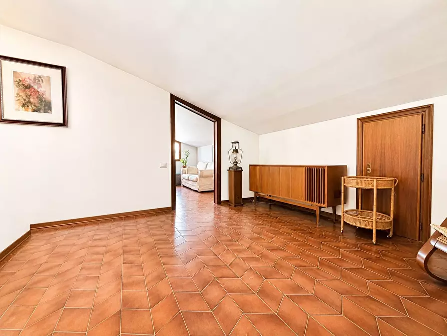 Immagine 32 di Appartamento in vendita  in viale vittorio emanuele 2 8 a Siena