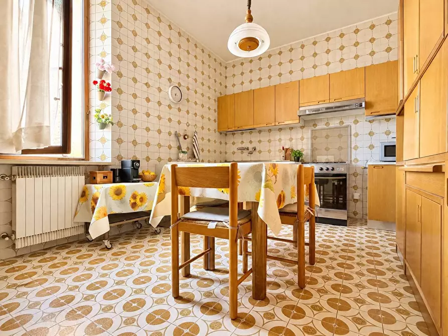Immagine 8 di Appartamento in vendita  in viale vittorio emanuele 2 8 a Siena