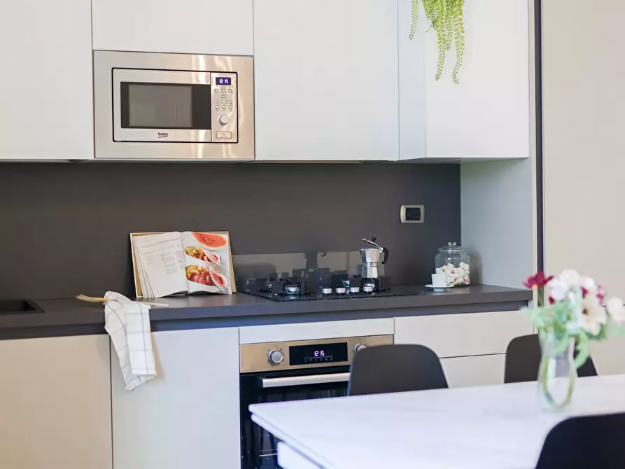 Immagine 6 di Appartamento in vendita  in Via sant'andrea 164 a Viareggio